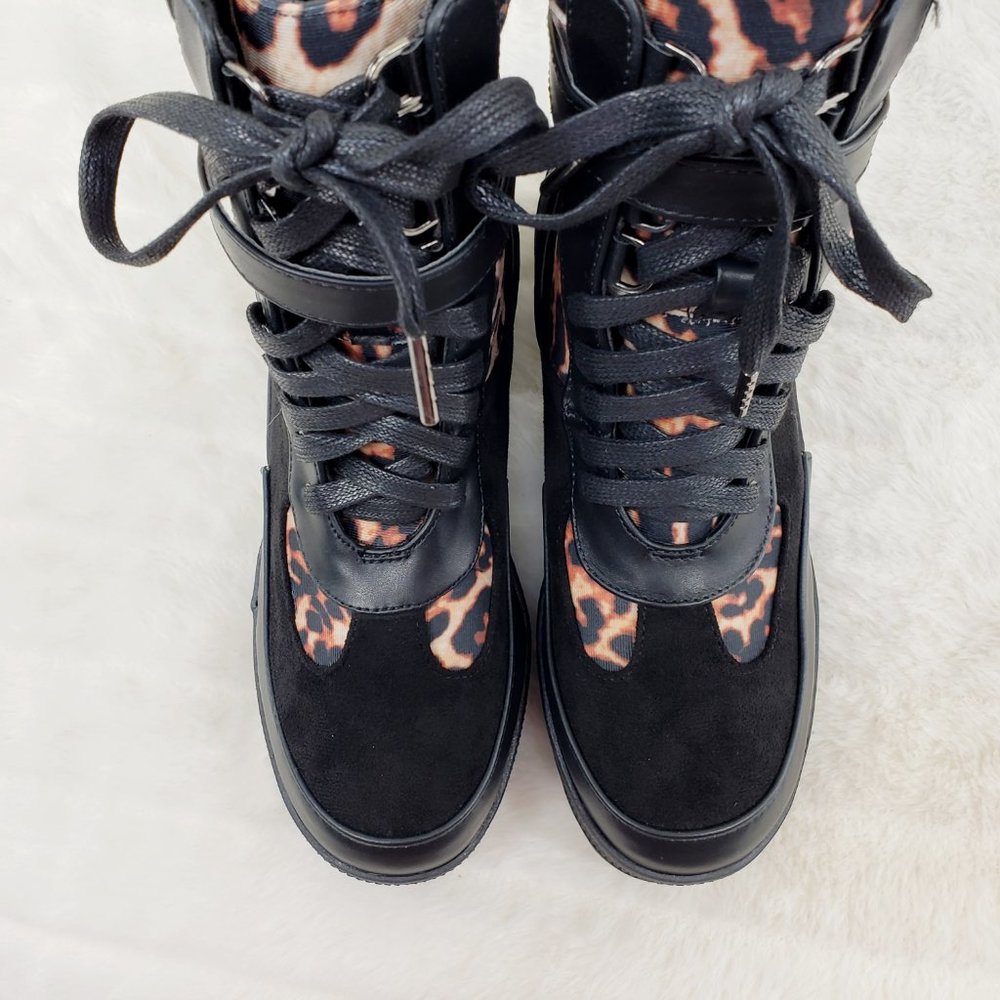 Chase Lug Sole Combat Ankle Boot Black Leopard - Picture 10 of 10